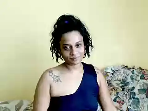 1fiestyalpha online show from November 23, 6:34 am