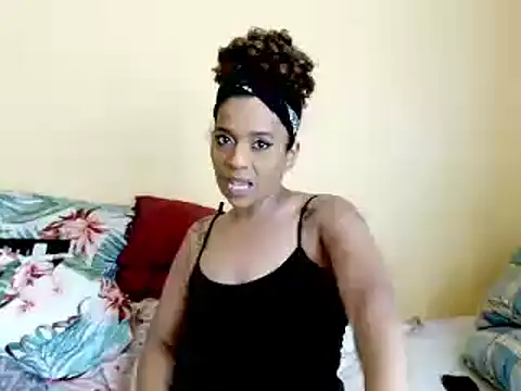 Snapshot of 1fiestyalpha chatting on December 22, 10:59 am 1fiestyalpha online show from December 22, 10:59 am