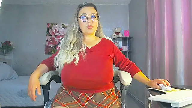TwoFires online show from June 3, 2:07 pm