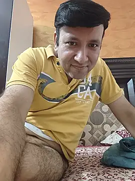 innocentboy1987 online show from July 16, 4:26 pm