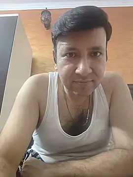innocentboy1987 online show from July 18, 4:26 pm