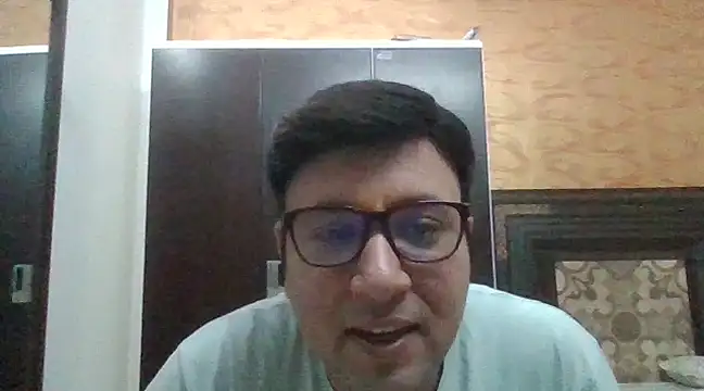 innocentboy1987 online show from March 19, 8:12 am