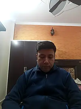 innocentboy1987 online show from November 26, 4:45 am