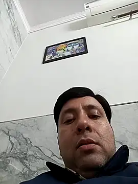 innocentboy1987 online show from February 15, 3:50 pm