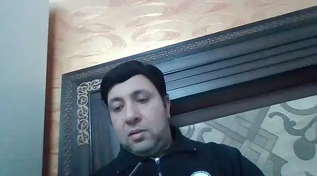 innocentboy1987 online show from February 12, 7:13 am