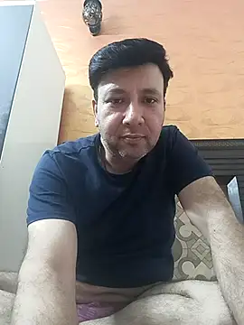 innocentboy1987 online show from May 3, 4:21 pm