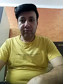 innocentboy1987 online show from May 21, 4:37 pm