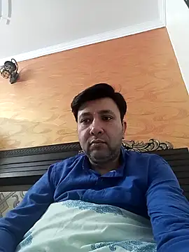 innocentboy1987 online show from April 10, 6:53 am