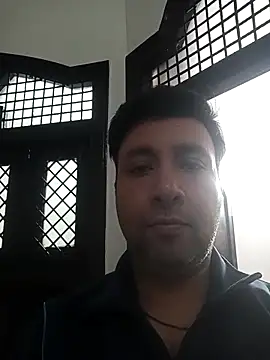 innocentboy1987 online show from February 7, 4:09 am