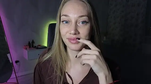 Engel 13 online show from November 6, 7:40 pm