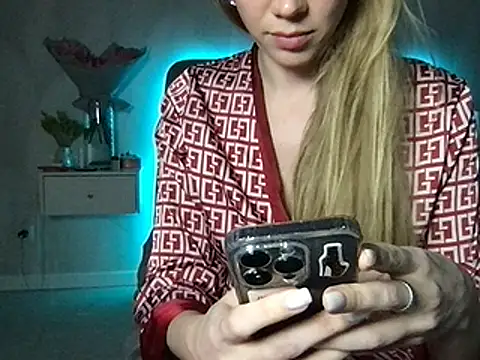 Engel 13 online show from March 17, 9:35 pm