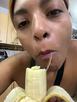 Snapshot of nicollesofia2 chatting on February 7, 5:10 pm nicollesofia2 online show from February 7, 5:10 pm