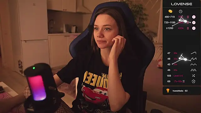 alexa feels  online show from October 3, 4:19 pm