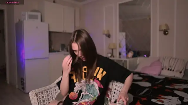 alexa feels  online show from February 15, 5:50 pm