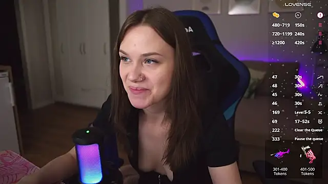 alexa feels  online show from March 8, 8:12 pm