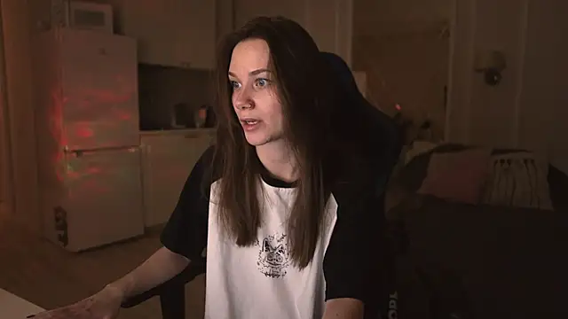 alexa feels  online show from March 14, 1:05 am