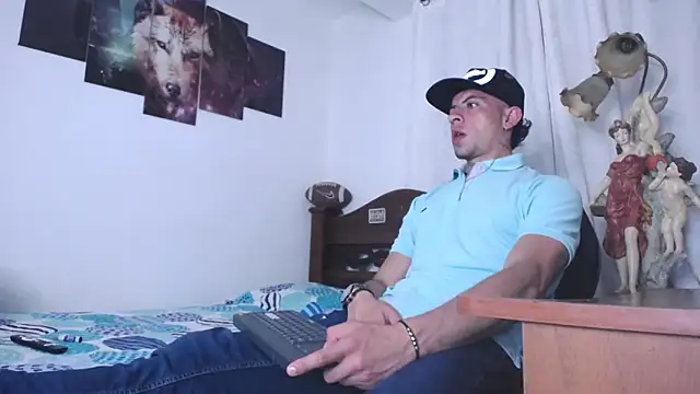 Bull Xvi online show from November 17, 3:10 am