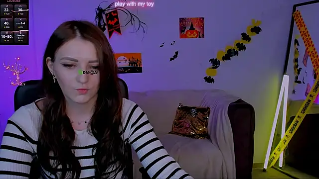 catherine kitty online show from October 27, 8:10 pm