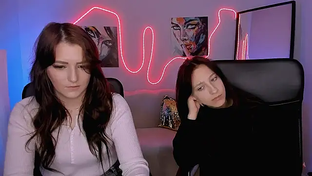 catherine kitty online show from February 4, 8:15 pm