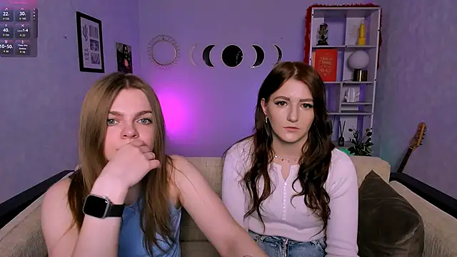 catherine kitty online show from March 3, 9:00 pm