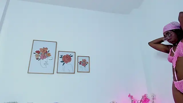 alejandra-cortes online show from November 13, 11:03 am