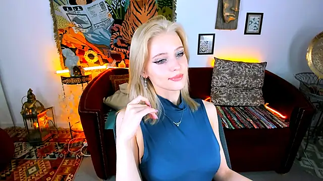 LeonaStane online show from November 7, 5:06 pm