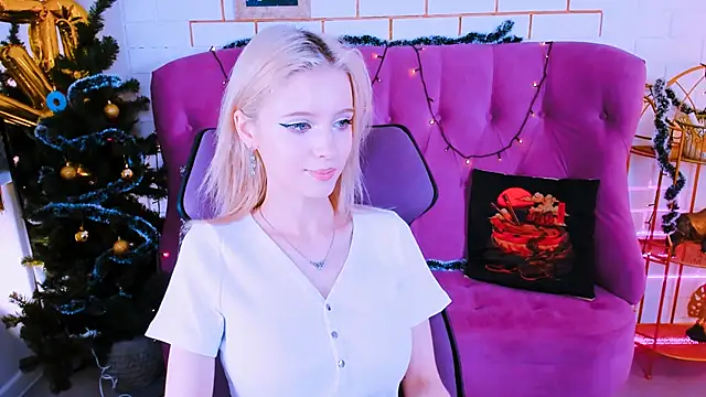 LeonaStane online show from January 10, 6:03 pm