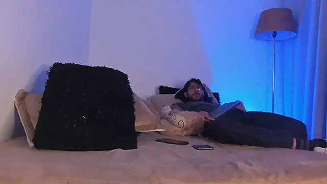 Snapshot of bakersboyssexys chatting on September 24, 1:13 am bakersboyssexys online show from September 24, 1:13 am