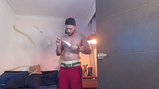 bakersboyssexys online show from March 10, 1:31 am