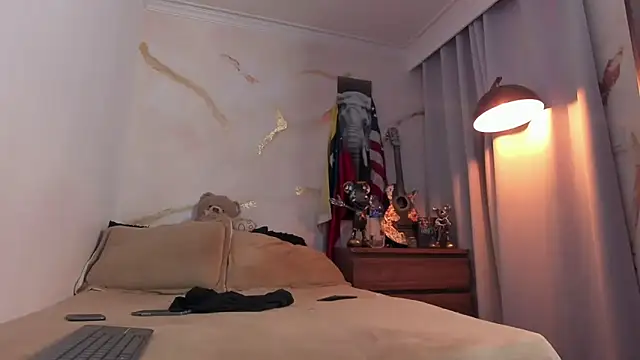 bakersboyssexys online show from March 20, 1:28 am