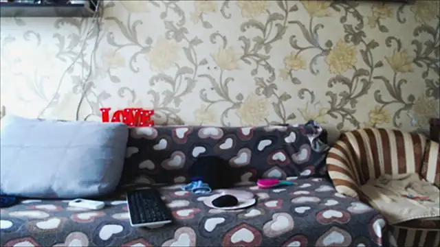 Snapshot of JennyStormy chatting on October 19, 8:06 am JennyStormy online show from October 19, 8:06 am