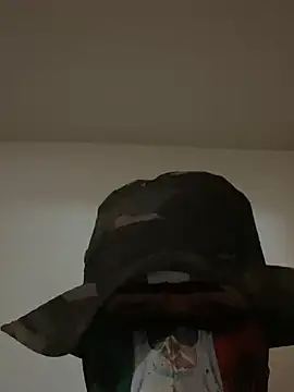 Snapshot of Gango_777 chatting on February 16, 11:06 pm Gango 777 online show from February 16, 11:06 pm