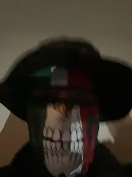 Snapshot of Gango_777 chatting on February 9, 10:32 pm Gango 777 online show from February 9, 10:32 pm