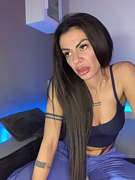 LittleMia 95 online show from March 11, 8:03 pm