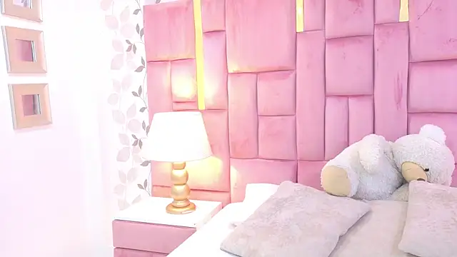 ArianaFranco online show from May 21, 1:08 pm