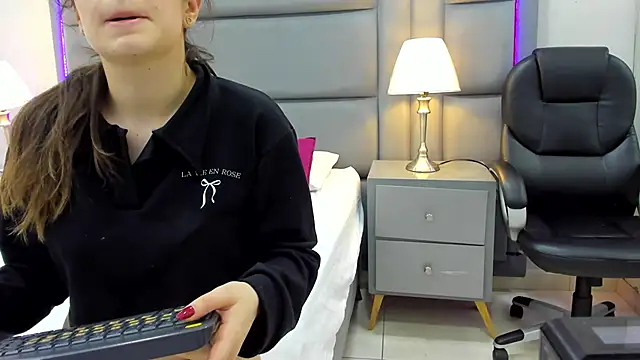 ArianaFranco online show from April 14, 2:38 am