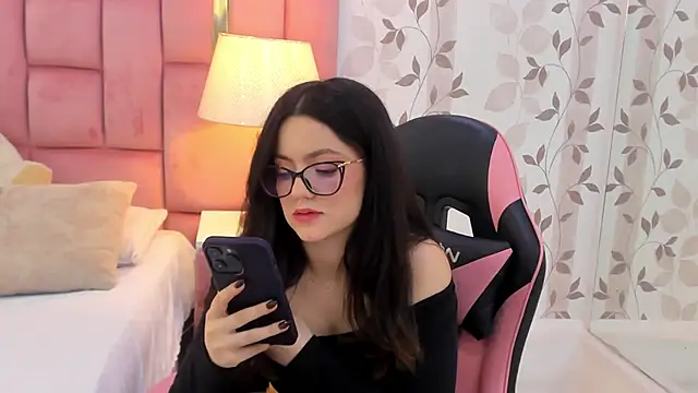 ArianaFranco online show from February 11, 3:01 pm