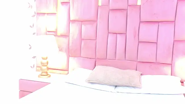 ArianaFranco online show from May 23, 9:14 pm