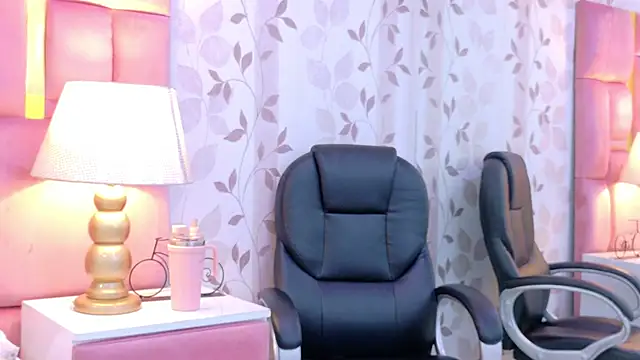 ArianaFranco online show from May 14, 12:46 pm