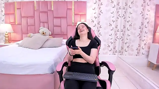 ArianaFranco online show from January 15, 3:15 pm