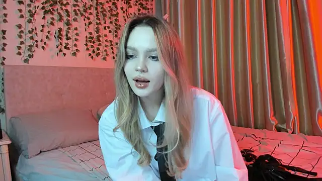 MiaRanki online show from March 12, 10:28 pm