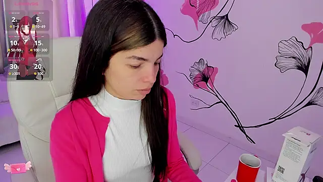 Isabela Fiorelli online show from December 18, 12:53 pm