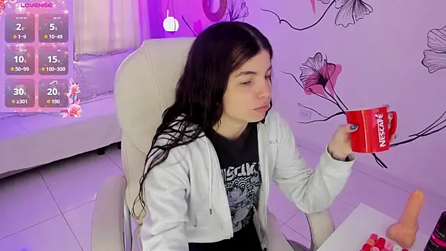 Isabela Fiorelli online show from January 19, 1:15 pm