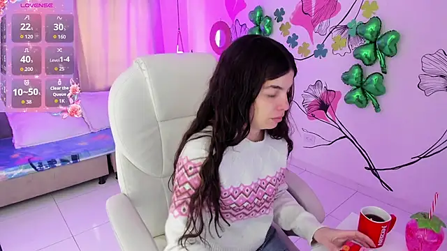 Isabela Fiorelli online show from March 23, 1:11 pm