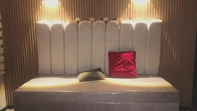 Cute Angell  online show from February 24, 3:51 am