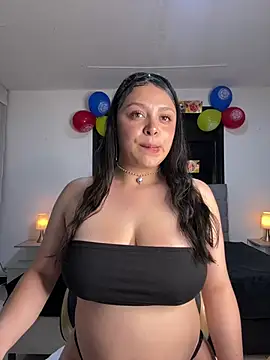 Snapshot of Cute_Angell_ chatting on July 5, 4:19 am Cute Angell online show from July 5, 4:19 am