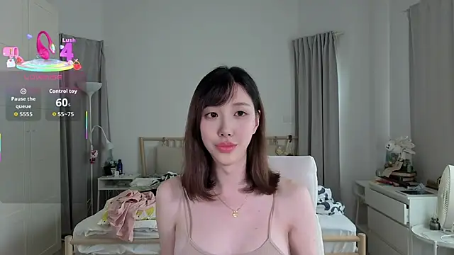 joycemilka online show from September 14, 7:20 am