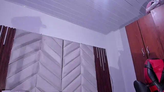 Snapshot of aprilvagner03 chatting on May 23, 2:32 am aprilvagner03 online show from May 23, 2:32 am