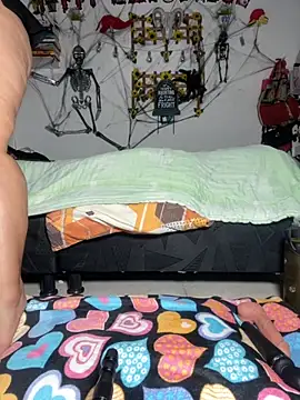 Snapshot of orianna_submissive24 chatting on November 26, 12:32 am orianna submissive24 online show from November 26, 12:32 am