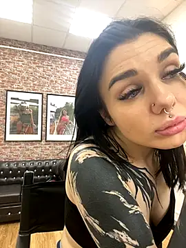 MaeveMoon online show from September 14, 3:56 pm